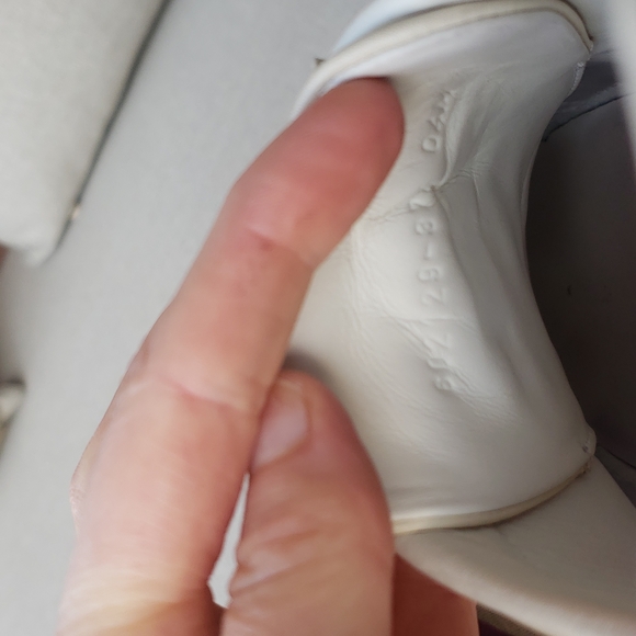 Disney x Gucci tennis shoes - Picture 16 of 16